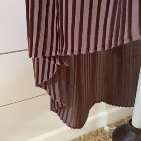 English Rose | High Low Lace Detail Dress | S - Picture 5 of 9